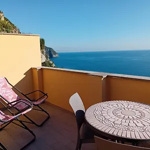 https://raggio-di-luna.hotelitalianriviera.com